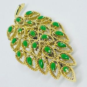 Gerry's Gold Tone Leaf Green Beaded Leaves Brooch Pin 2.5" Vtg Mint Condition